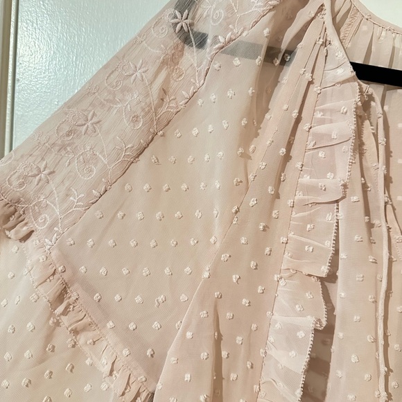 Express Blush Ruffle Blouse - Picture 2 of 2